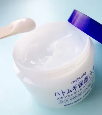 Kem dưỡng ẩm Naturie Hatomugi Skin Conditioning Gel 180g – Bí quyết dưỡng da căng mọng, trẻ hóa từ Nhật Bản