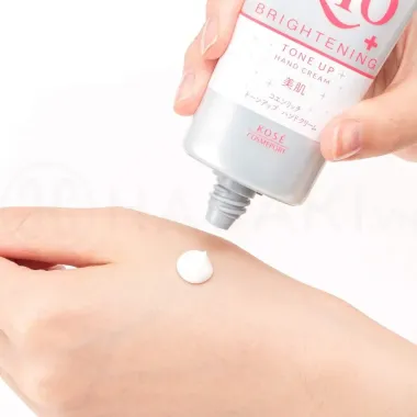 Kem dưỡng da tay Kose Coen Rich Q10 80g – Giải pháp trẻ hóa, nuôi dưỡng đôi bàn tay mềm mịn từ Nhật Bản